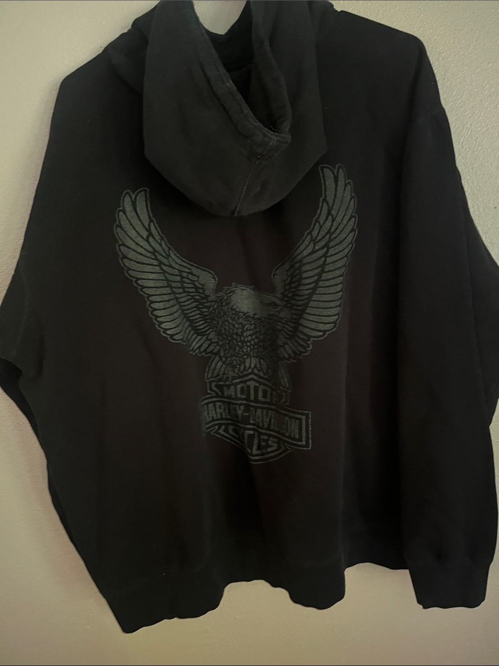 Harley-Davidson Black Pullover Hoodie with White Lettering - Picture 3 of 4